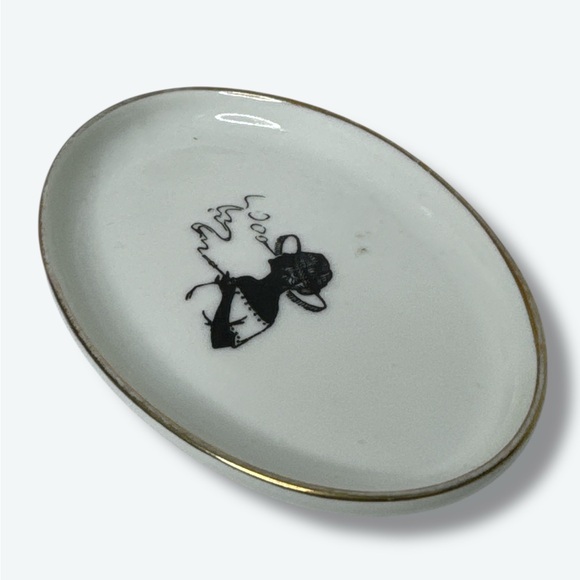 Vintage Made in Germany Ring/Change Plate - Picture 2 of 4